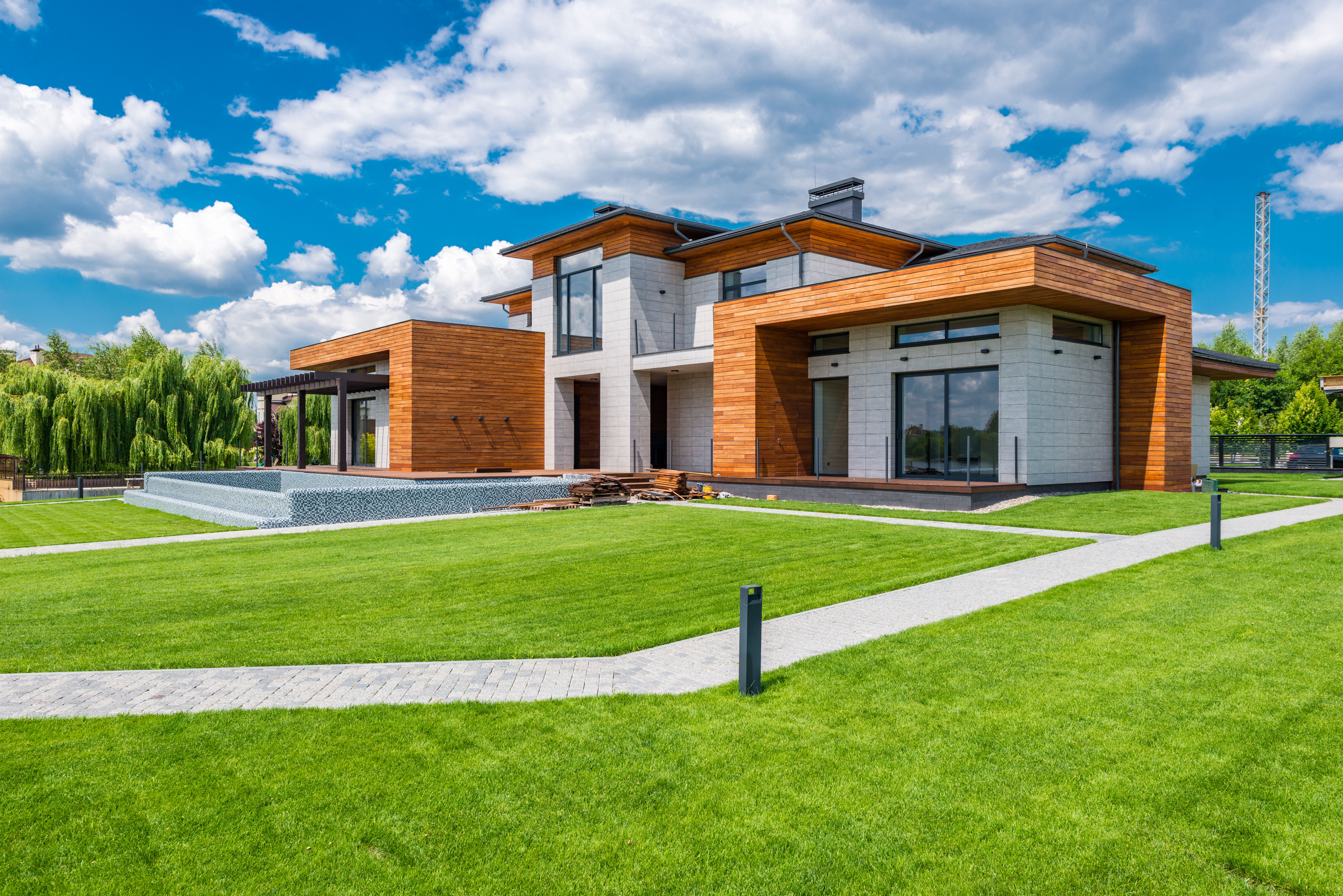 Architecture contemporaine de jour — visuel d’ambiance, pas un chantier nommé